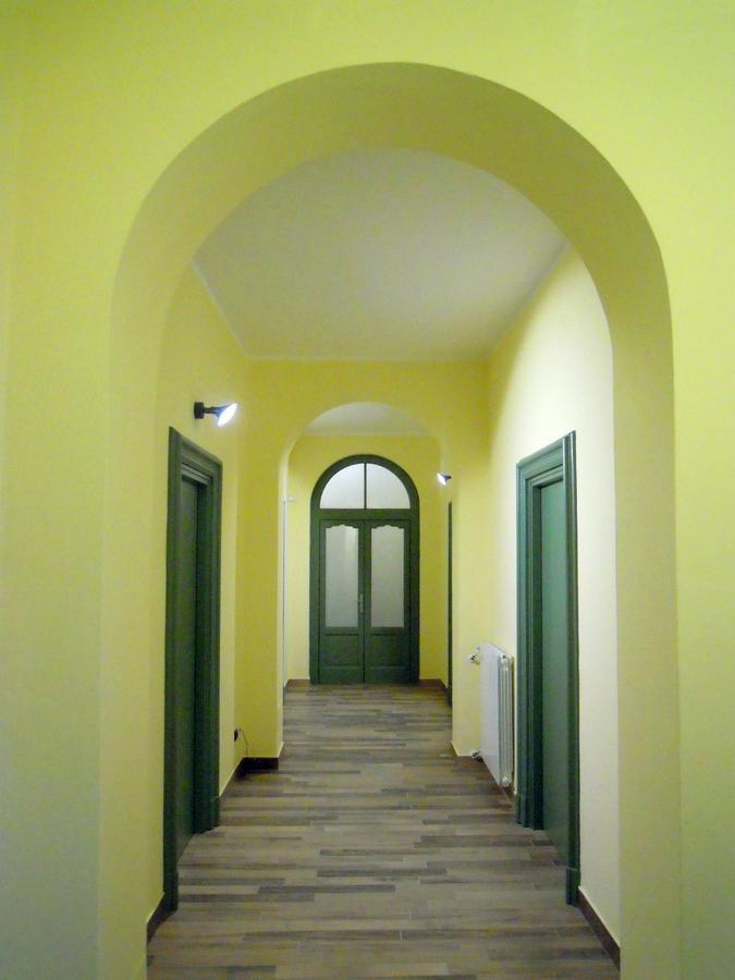 La Nostra Casa In Centro Otel Lecco Dış mekan fotoğraf