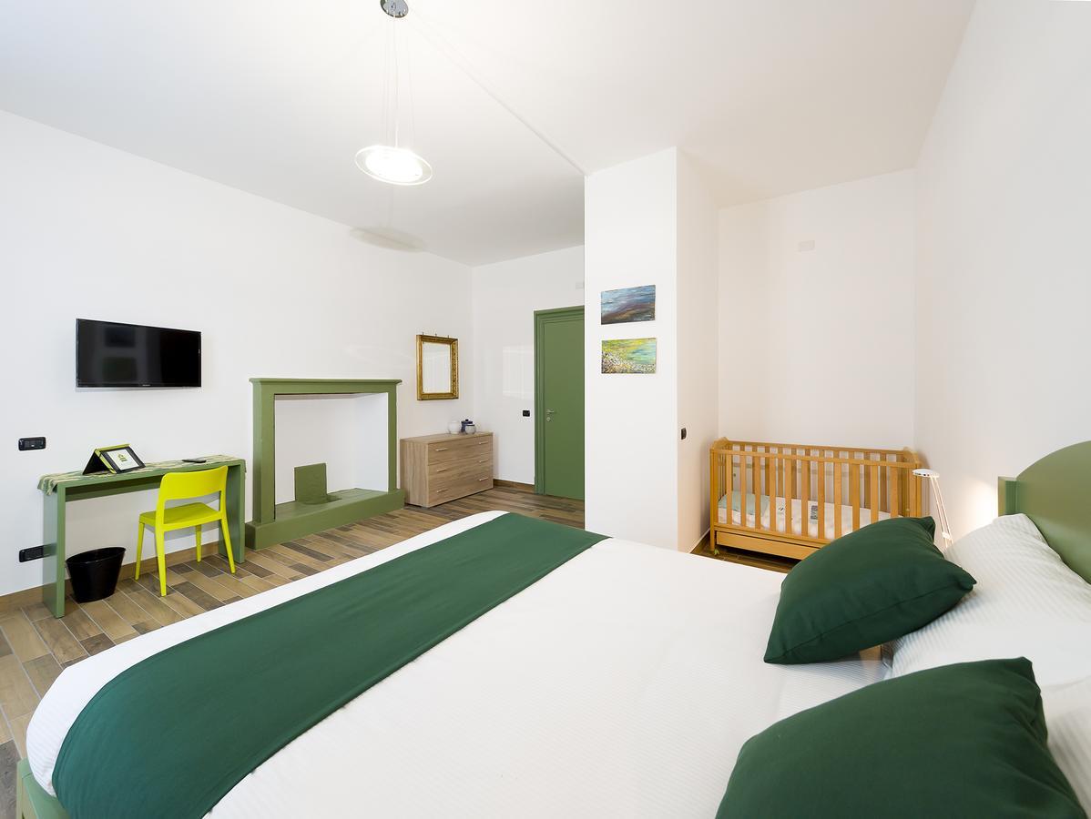 La Nostra Casa In Centro Otel Lecco Dış mekan fotoğraf