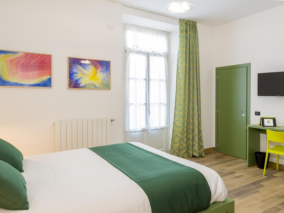 La Nostra Casa In Centro Otel Lecco Dış mekan fotoğraf