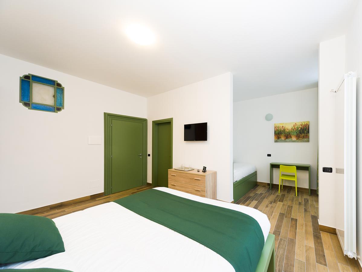 La Nostra Casa In Centro Otel Lecco Dış mekan fotoğraf