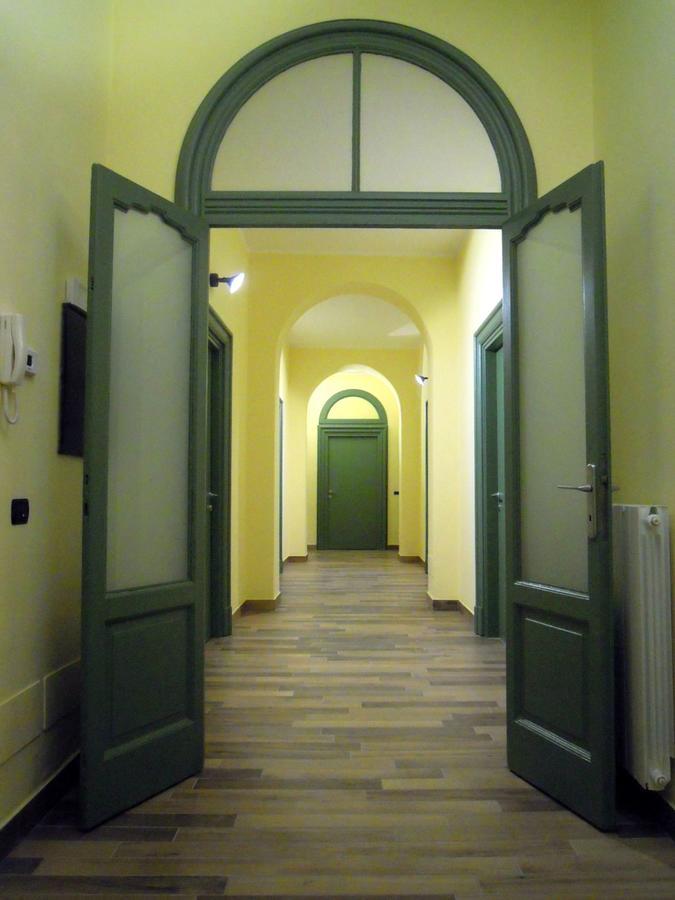 La Nostra Casa In Centro Otel Lecco Dış mekan fotoğraf