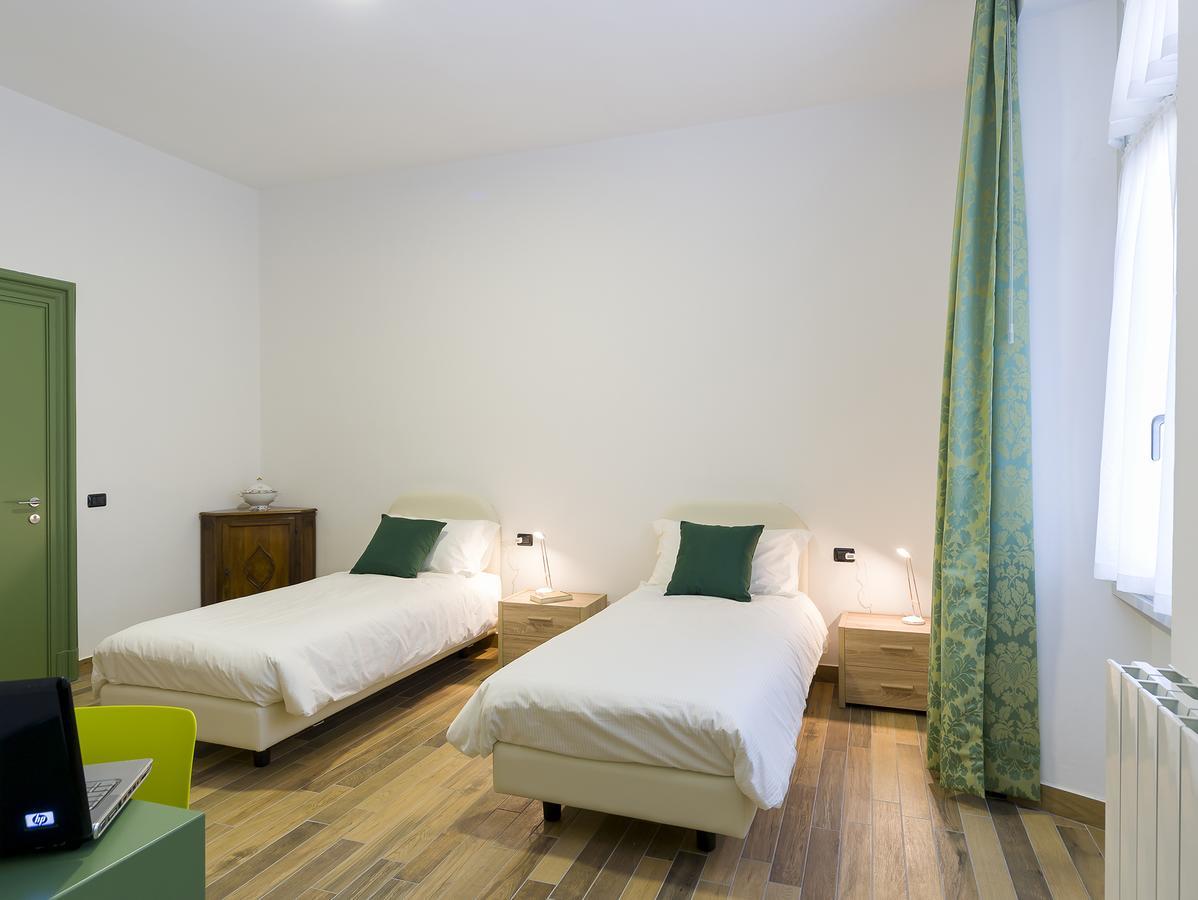 La Nostra Casa In Centro Otel Lecco Dış mekan fotoğraf